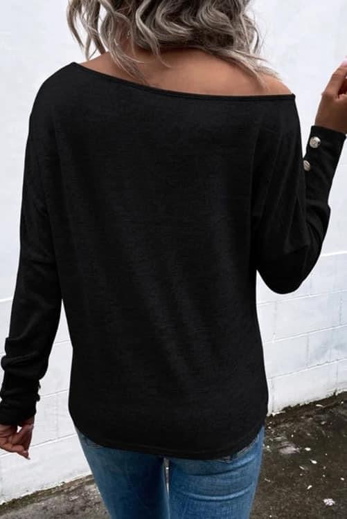 Boatneck long sleeve with button detail